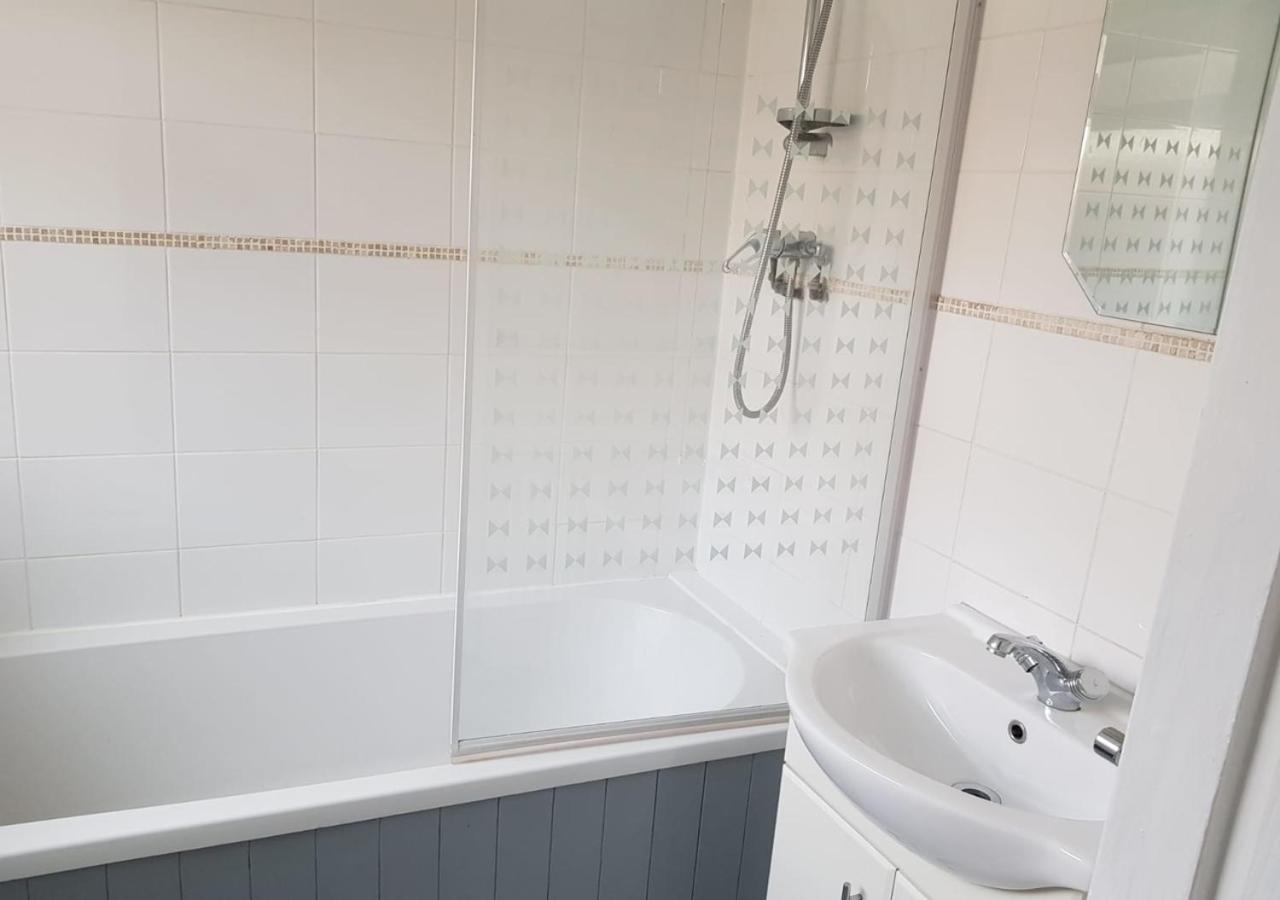 شقة مدليسبره  في Abingdon Nook المظهر الخارجي الصورة
